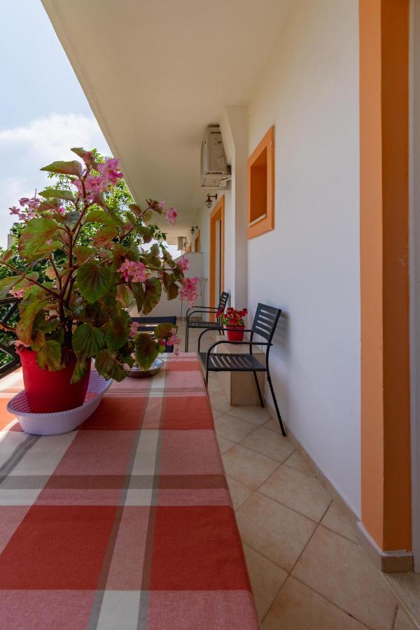 Villa Sophia Apartments By Corfuescapes Agios Gordios  Exterior photo